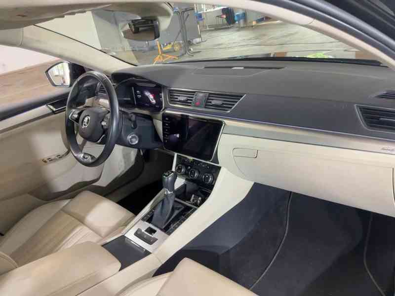 2021 Skoda Superb 2.0 TSI L&K 4x4 - foto 6