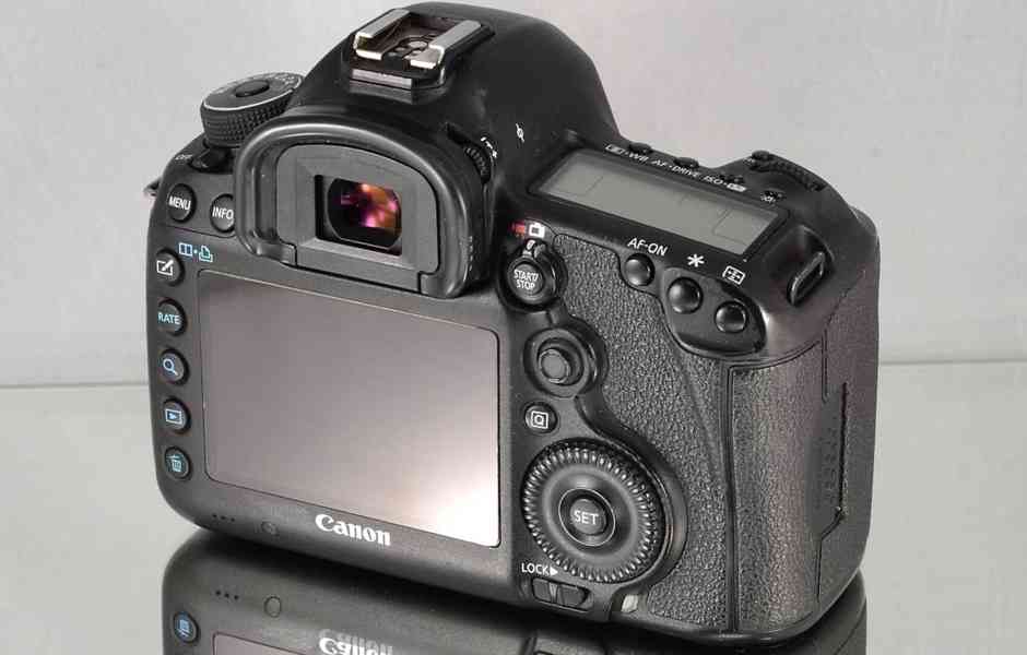 Canon EOS 5D Mark III 22,3 MPix*Full HDV*62000 Exp - foto 8
