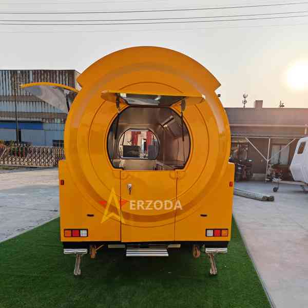 FoodTruck , Gastro přívěs 3.8M - foto 5