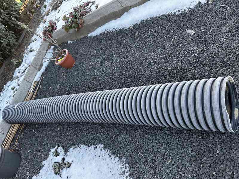 Osmá šachtová trubka - foto 2