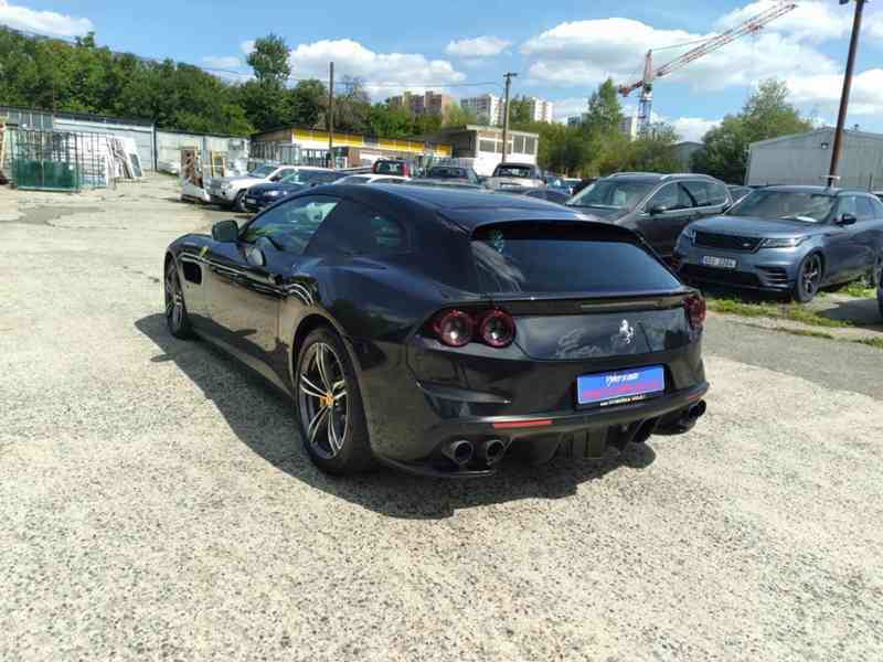 FERRARI GTC4 LUSSO V12 - foto 6