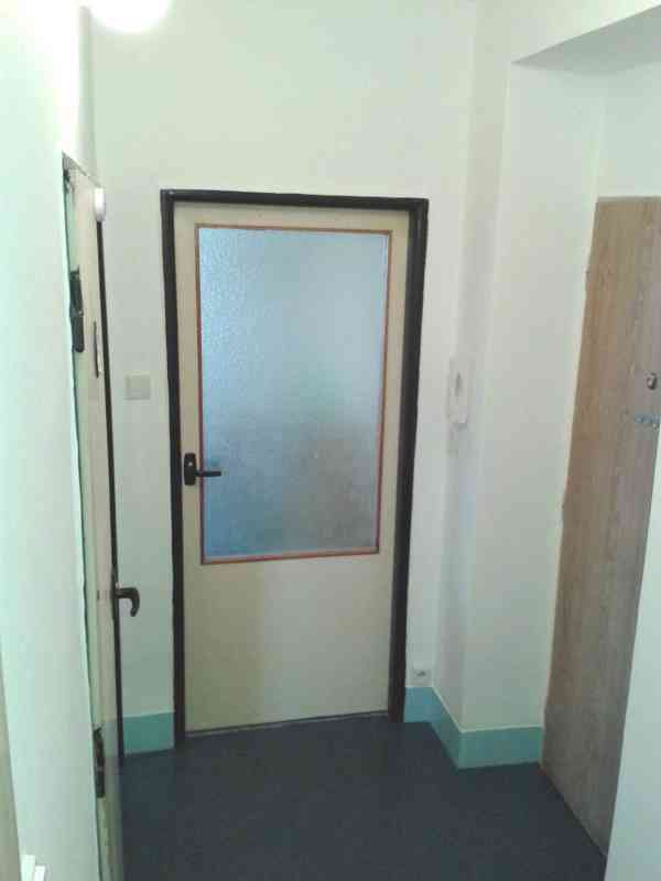 Pronájem bytu 1+1 Blansko Dvorská ul. - foto 6