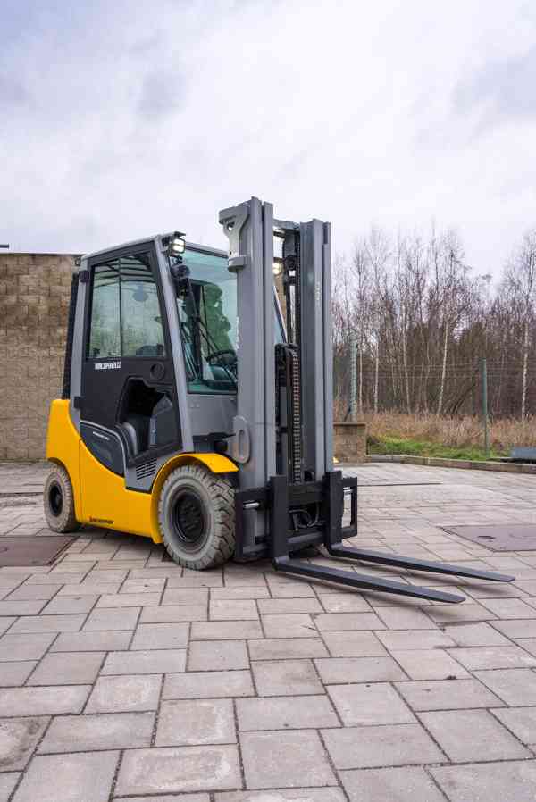 Vysokozdvižný vozík Jungheinrich TFG 425s - foto 10