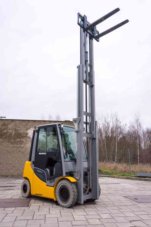 Vysokozdvižný vozík Jungheinrich TFG 425s - foto 4