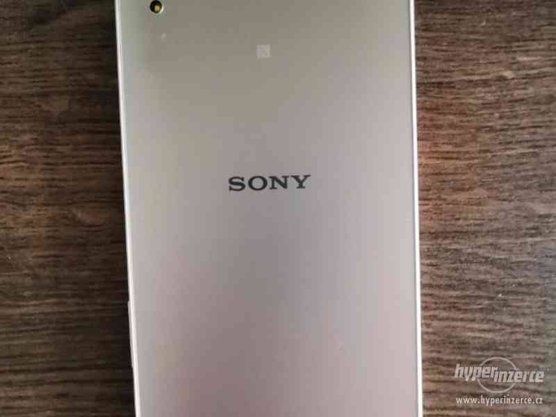 Sony xperia z5 dual sim bílá - foto 4