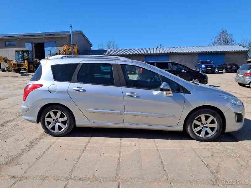 Peugeot 308 1,6   hdi 85kw 115ps,r.v.2014 - foto 3
