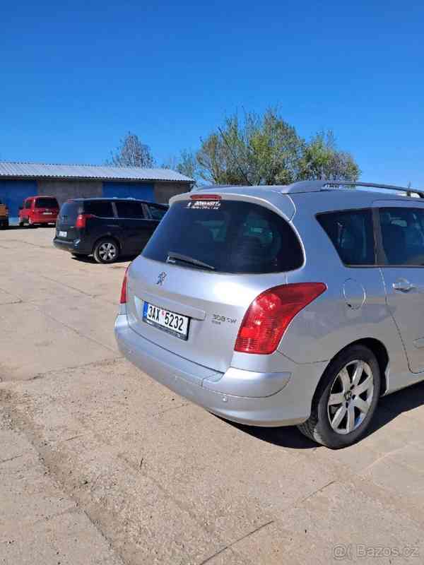 Peugeot 308 1,6   hdi 85kw 115ps,r.v.2014 - foto 2