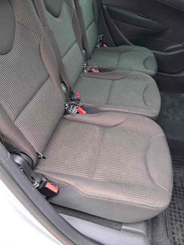 Peugeot 308 1,6   hdi 85kw 115ps,r.v.2014 - foto 11