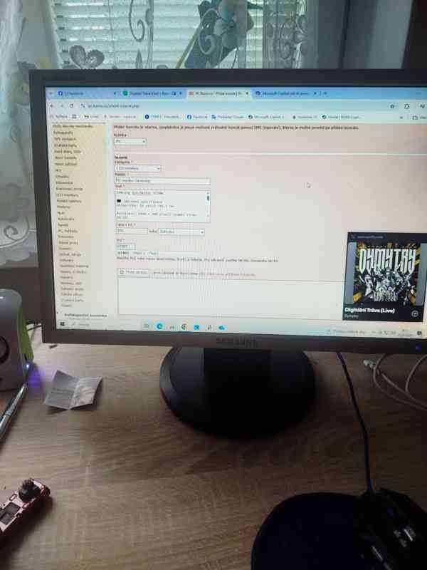 PC monitor Samsung SyncMaster 923NW - foto 2