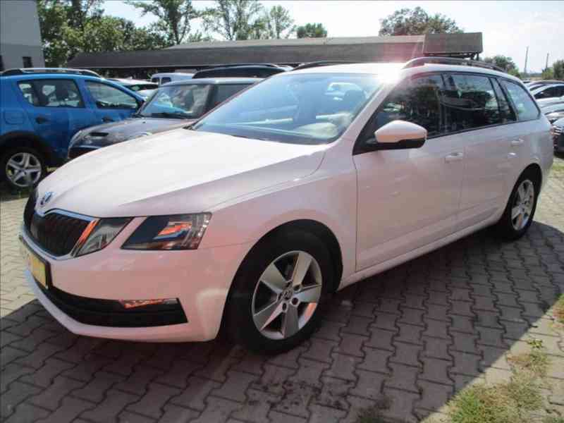 Škoda Octavia 1,6 TDI 85kW Ambition 1.MAJITEL-DPH - foto 2