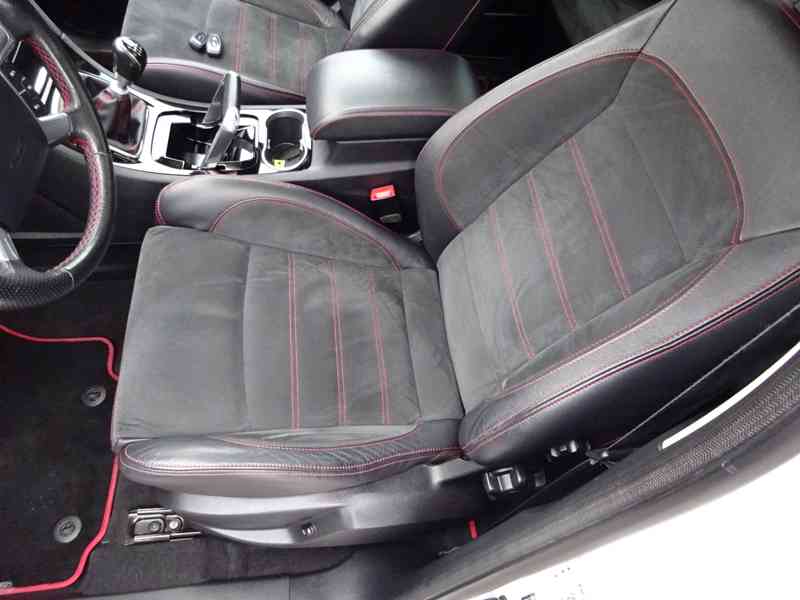 Ford S Max 2.2TDCI r.v.2011 2.Maj.El.servis.ČR - foto 14