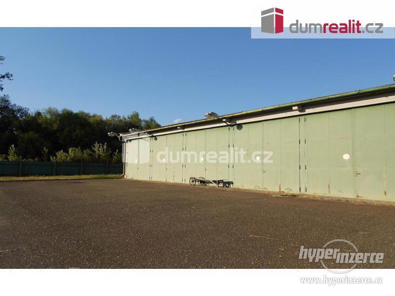 Prodej rozlehlého areálu o rozloze 59000 m2 vhodný pro komerční účely, Terezín, okr. Litoměřice - foto 8