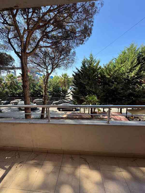 Na prodej útulný apartmán v části Mali i Robit, Albánie - foto 7