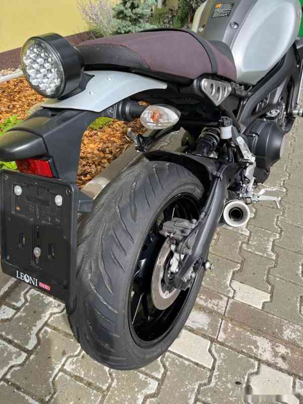 Yamaha XSR 900 - foto 5