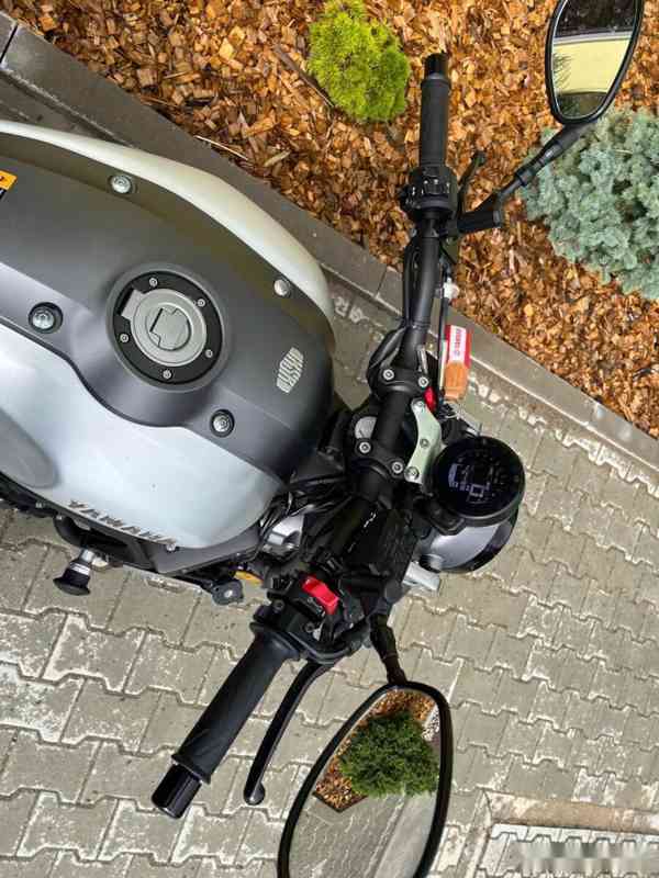 Yamaha XSR 900 - foto 7