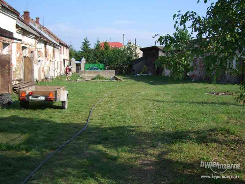 Pronajem stodoly 300m2 / pozemku 6000m2 - foto 11