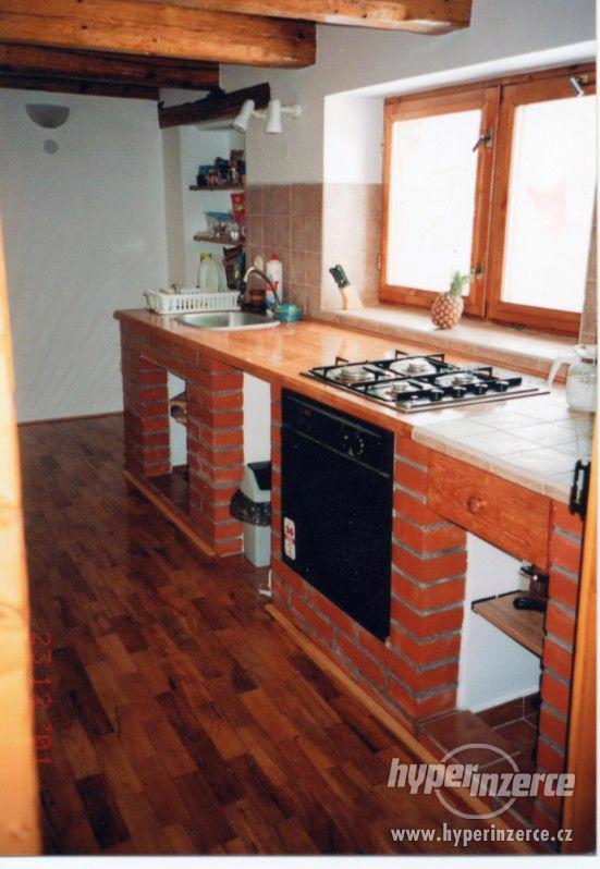 Pronajem stodoly 300m2 / pozemku 6000m2 - foto 13