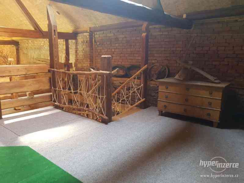 Pronajem stodoly 300m2 / pozemku 6000m2 - foto 15