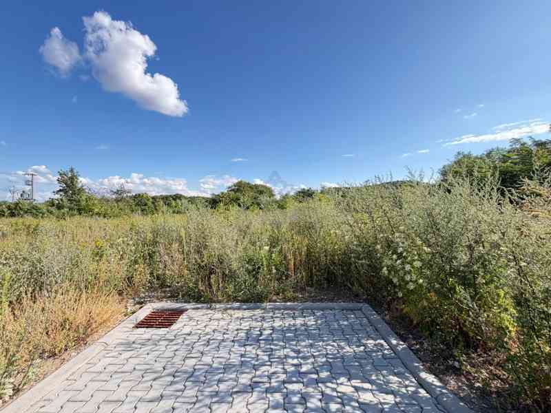  PRODEJ STAVEBNÍHO POZEMKU O CP 721 M² MIKULOV NA MORAVĚ - foto 4