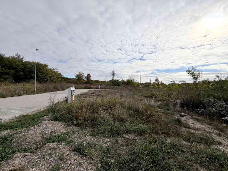  PRODEJ STAVEBNÍHO POZEMKU O CP 721 M² MIKULOV NA MORAVĚ - foto 7