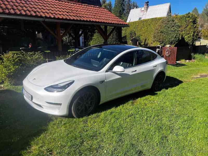 Tesla Model 3 Long Range - foto 7