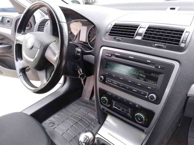 ŠKODA OCTAVIA 1.9 TDI ELEGANCE 77kW ČR,1.MAJITEL,SERVISKA - foto 18