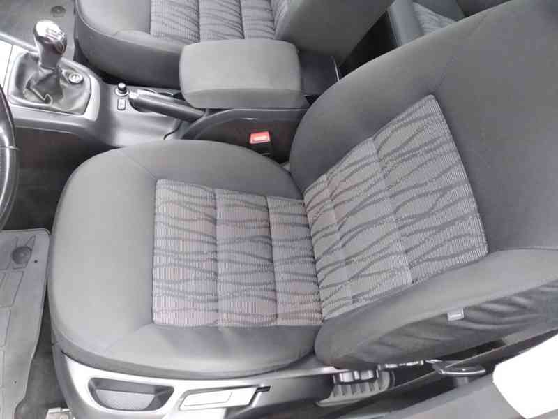 ŠKODA OCTAVIA 1.9 TDI ELEGANCE 77kW ČR,1.MAJITEL,SERVISKA - foto 12