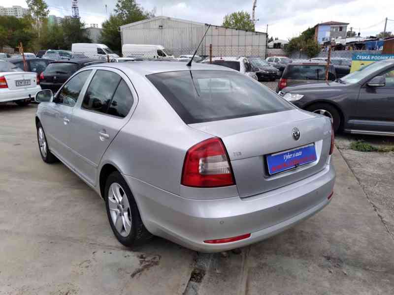 ŠKODA OCTAVIA 1.9 TDI ELEGANCE 77kW ČR,1.MAJITEL,SERVISKA - foto 6