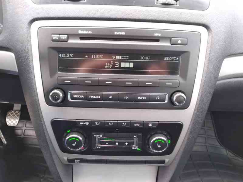 ŠKODA OCTAVIA 1.9 TDI ELEGANCE 77kW ČR,1.MAJITEL,SERVISKA - foto 20