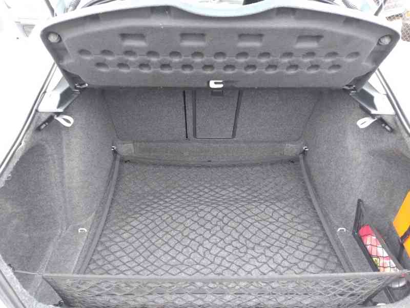 ŠKODA OCTAVIA 1.9 TDI ELEGANCE 77kW ČR,1.MAJITEL,SERVISKA - foto 29