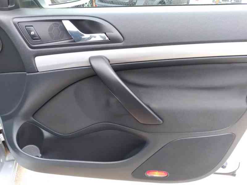ŠKODA OCTAVIA 1.9 TDI ELEGANCE 77kW ČR,1.MAJITEL,SERVISKA - foto 34