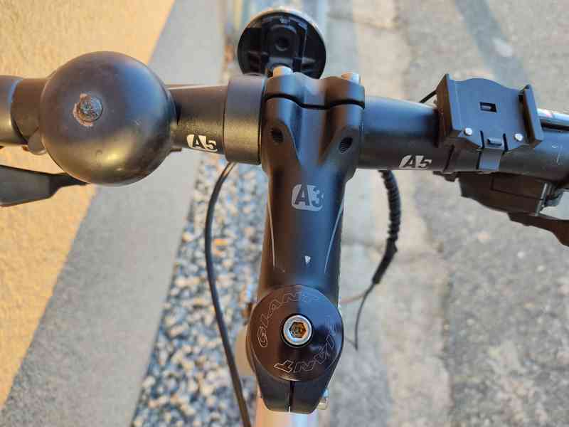 Fitness kolo Giant FCR 1w - foto 4