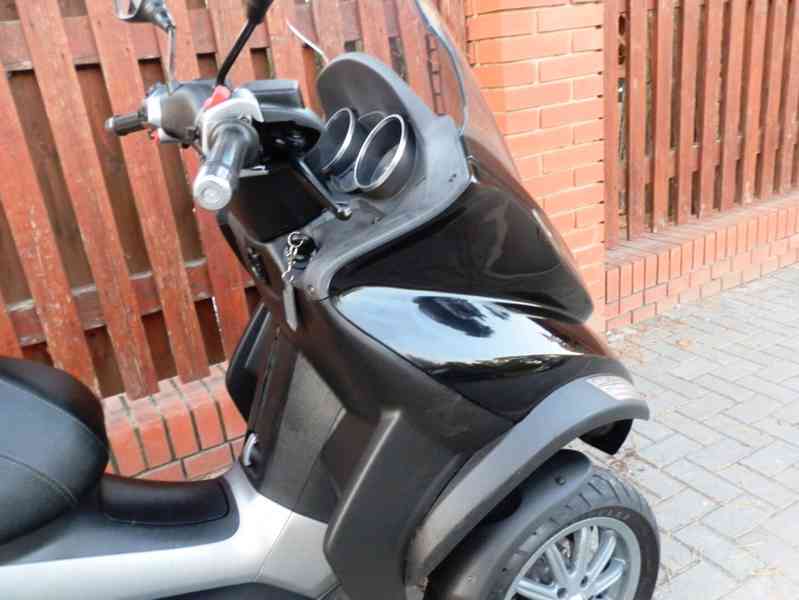 Piaggio Mp3 - foto 13