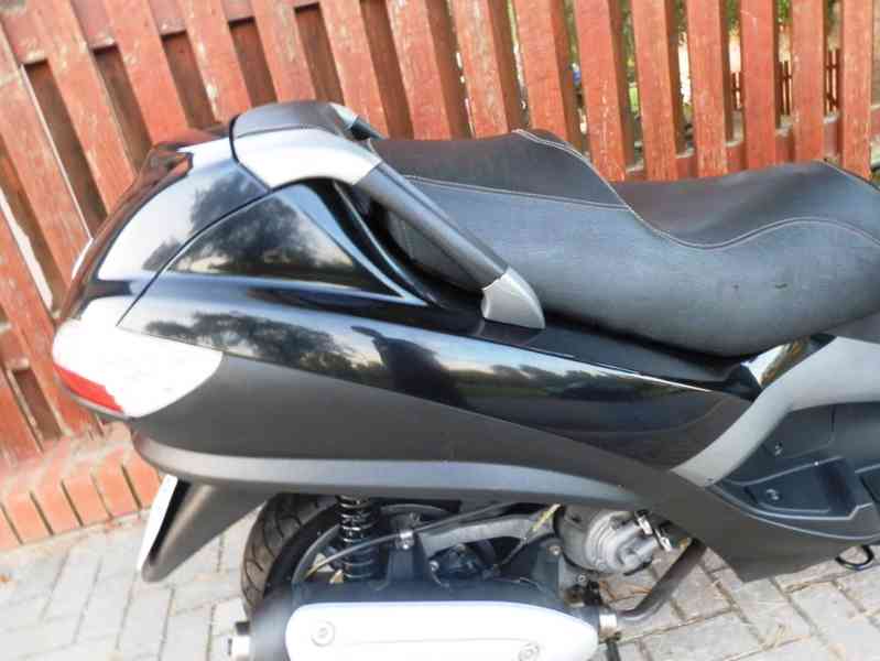 Piaggio Mp3 - foto 12