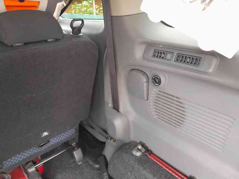 Nissan NV 200 - foto 10