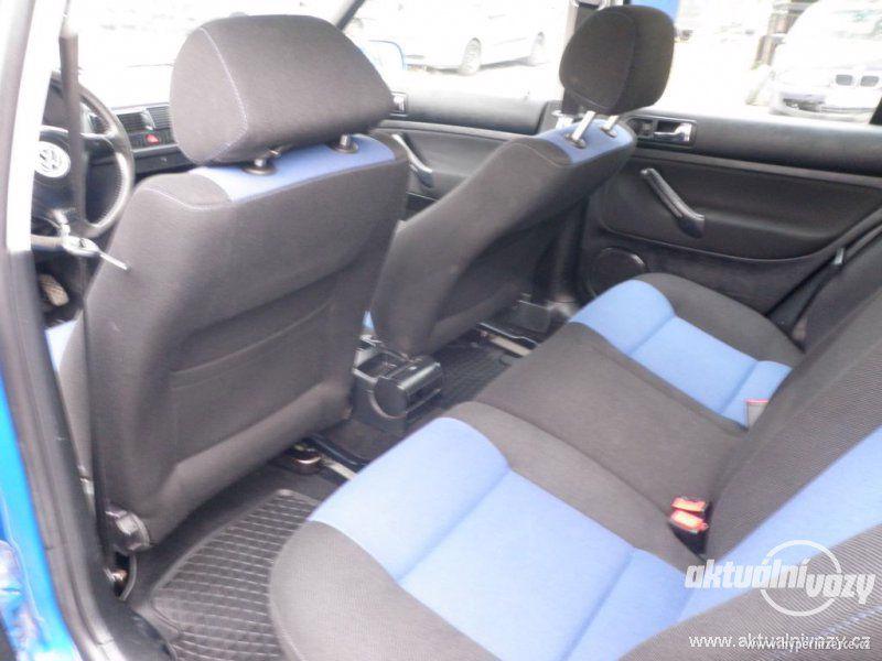 Volkswagen Golf 1.6, benzín, vyrobeno 2000, el. okna, STK, centrál, klima - foto 16