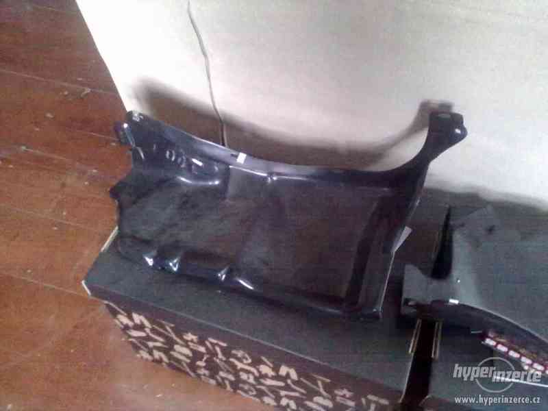 Boční kryty motoru na Octavii 1 - foto 2