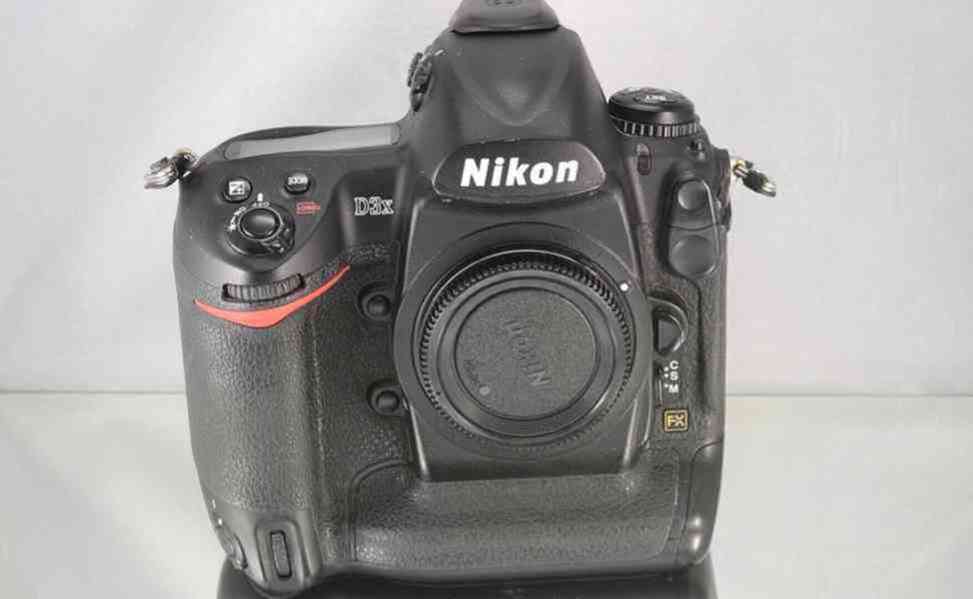 Nikon D3X **Profesionál *FX 24,5 MPix* 77500 Exp - foto 3