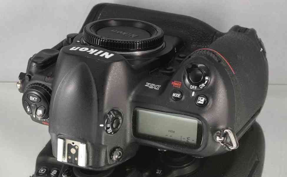 Nikon D3X **Profesionál *FX 24,5 MPix* 77500 Exp - foto 5