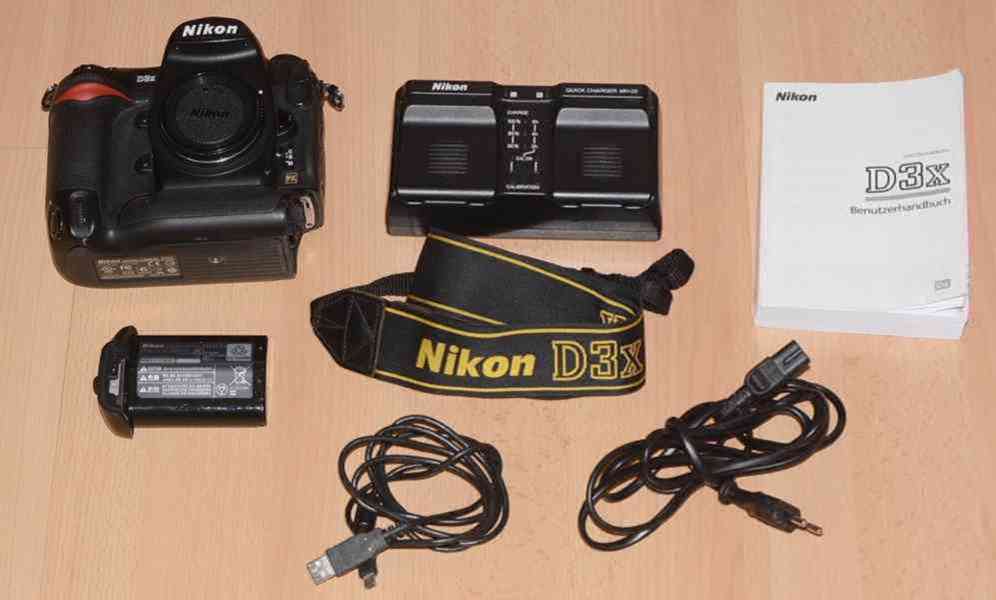 Nikon D3X **Profesionál *FX 24,5 MPix* 77500 Exp - foto 1