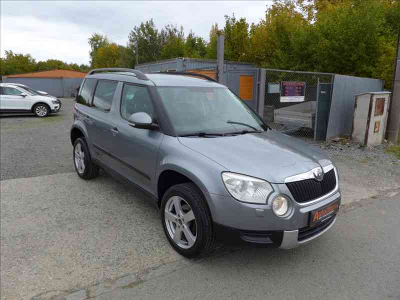 Škoda Yeti 1,2 TSi XENONY,DIGI AC,1.MAJ - foto 2