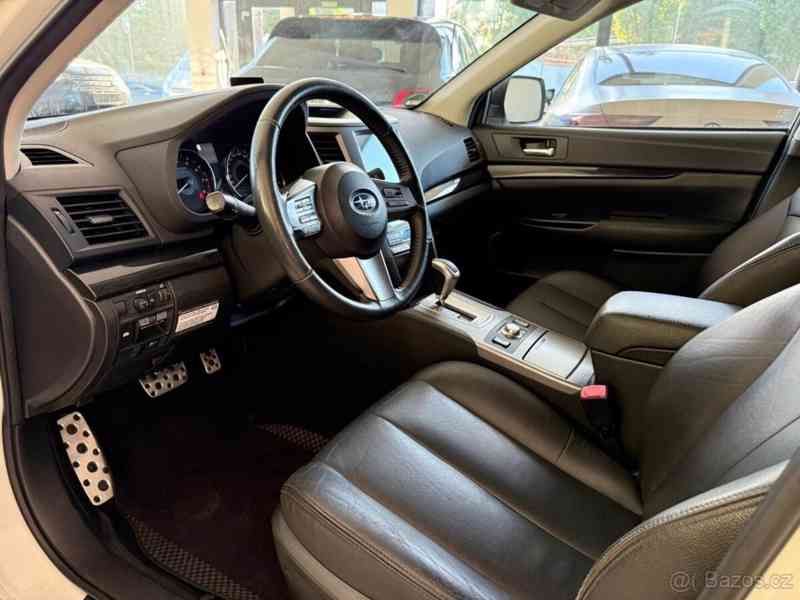Subaru Legacy 2,5   T, GT 195 KW - foto 3