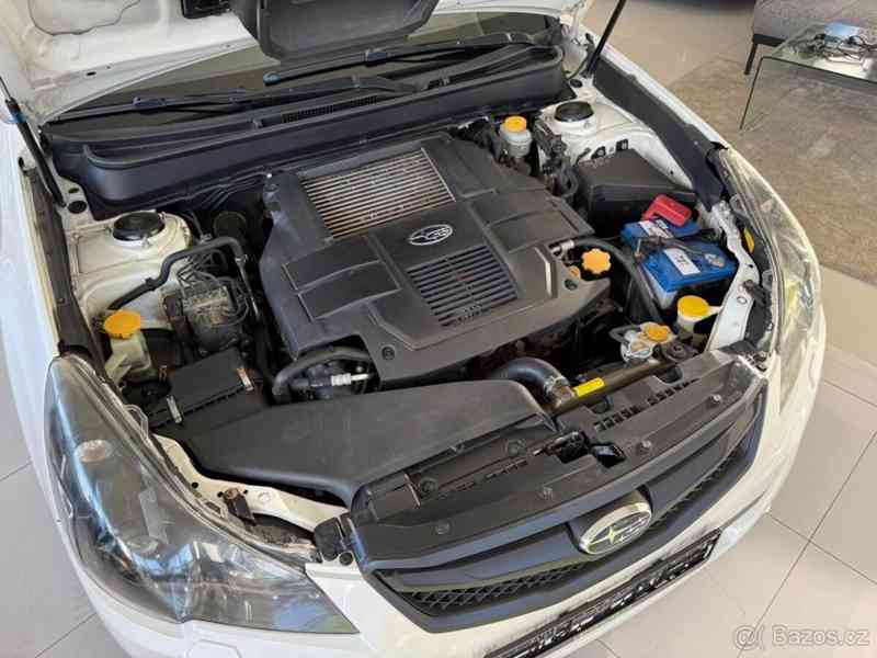 Subaru Legacy 2,5   T, GT 195 KW - foto 20