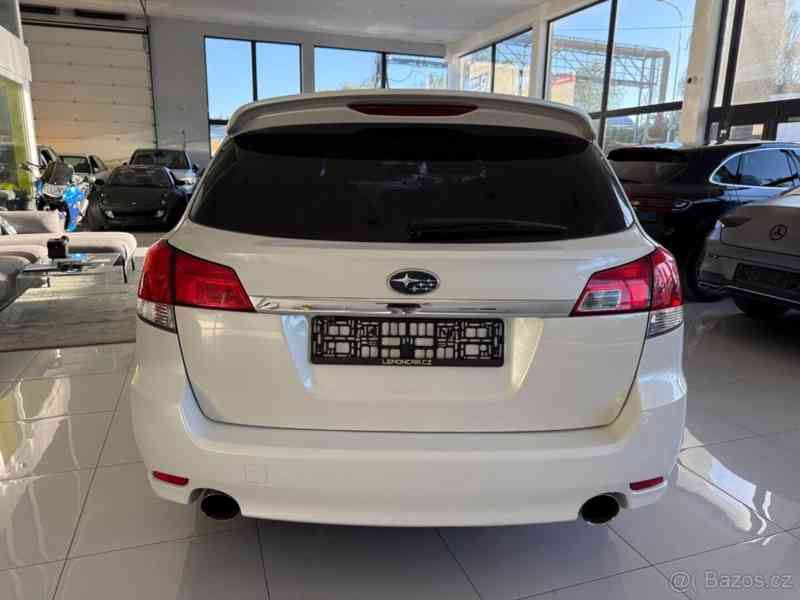 Subaru Legacy 2,5   T, GT 195 KW - foto 7