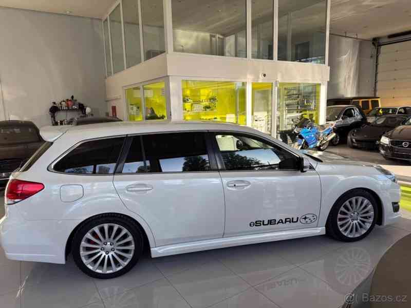 Subaru Legacy 2,5   T, GT 195 KW - foto 10