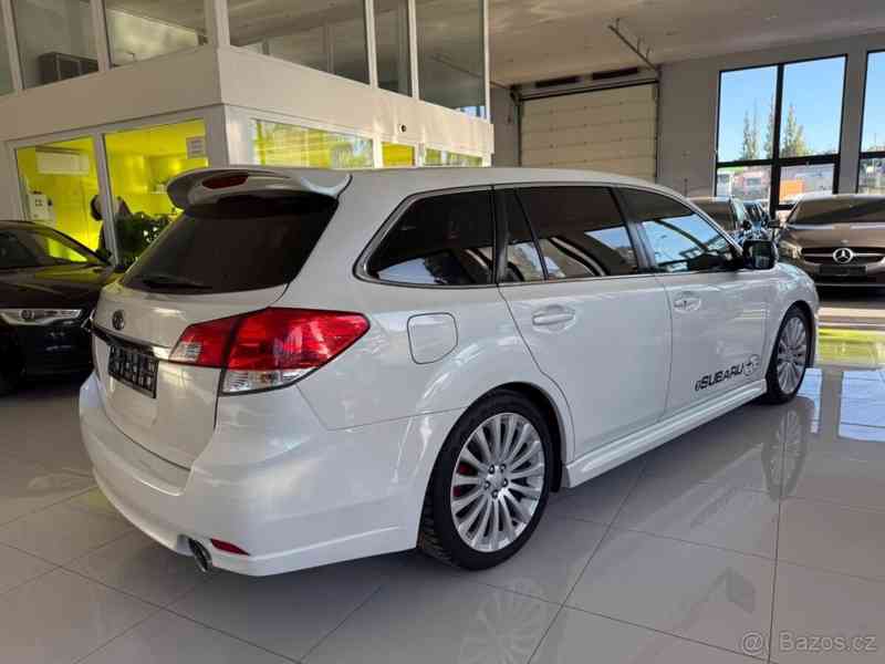 Subaru Legacy 2,5   T, GT 195 KW - foto 14