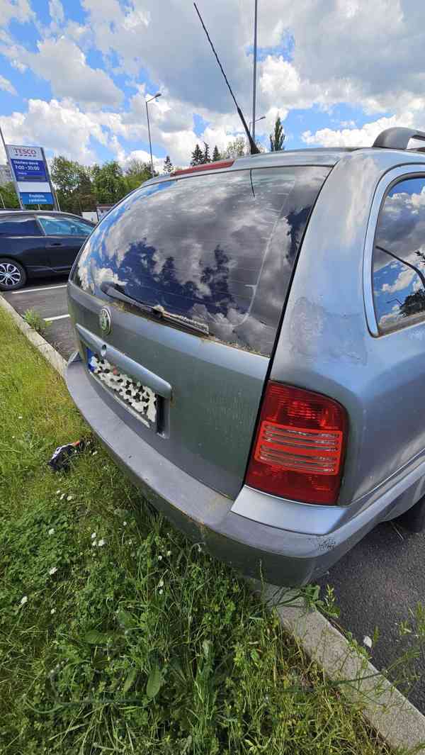 Škoda Octavia 1 Combi facelift, 1,6 mpi 75kw, Benzín - foto 3