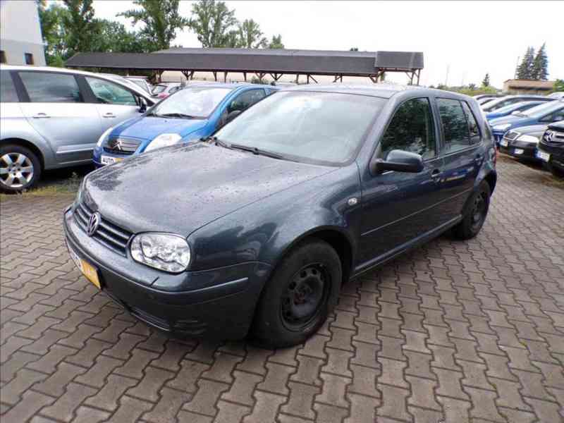 Volkswagen Golf 1,6 16V TAŽNÉ ZAŘÍZENÍ - foto 2