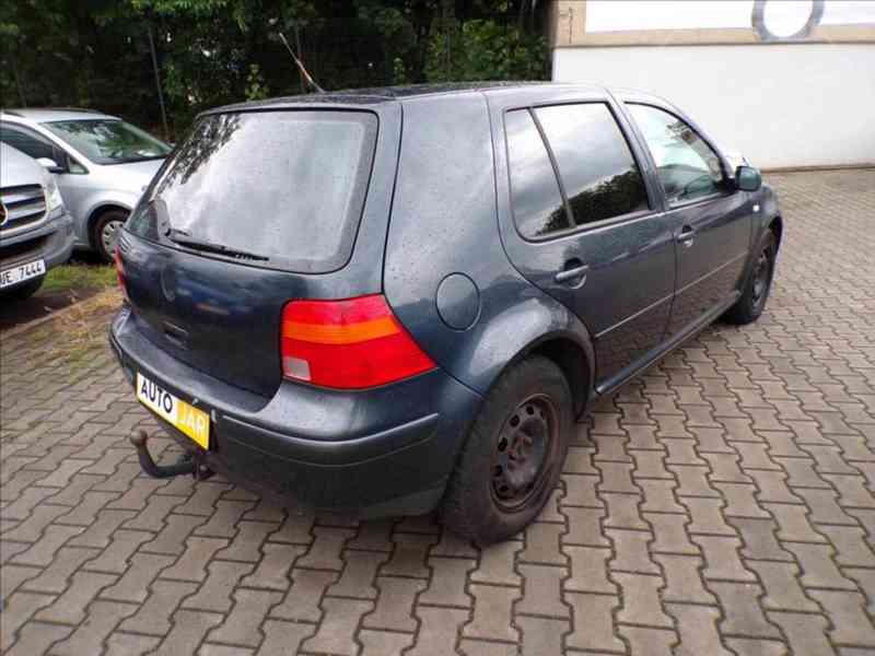 Volkswagen Golf 1,6 16V TAŽNÉ ZAŘÍZENÍ - foto 4