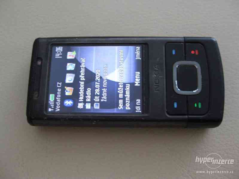 Nokia 6500s z r.2007 - výsuvné telefony s kovovými kryty - foto 2